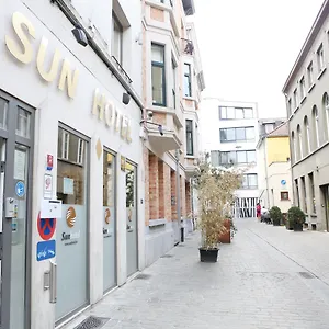 Ξενοδοχείο Sun, Saint-Gilles
